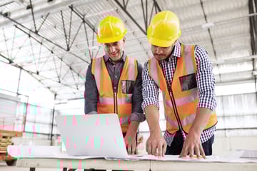 猛暑のピークを越えても要注意！製造業・建設業向け熱中症対策